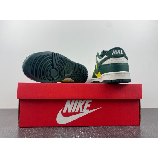 Nike Dunk Low SE Noble Green (Women