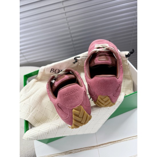 B0T*EGA VENE*A SNEAKERS BV046