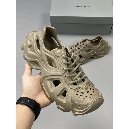 Ba1en*iaga Slippers BBS-028