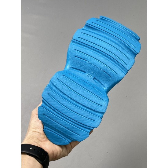 Ba1en*iaga Slippers BBS-026