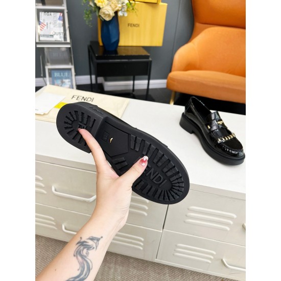 Fend1 Loafers FFL001