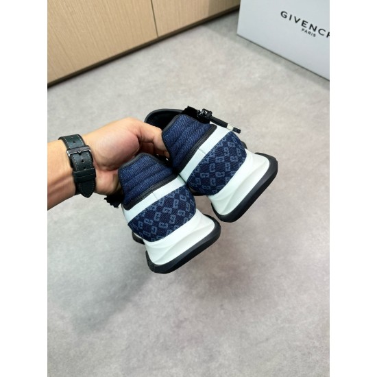 Givenchy Sneakers GS001