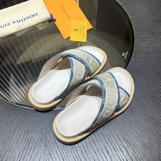 L-CROSSKICK-V SLIDES LLL029