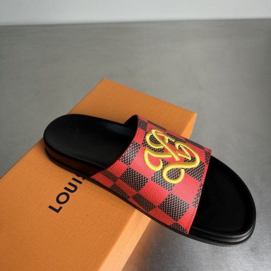 L-CROSSKICK-V SLIDES LLL018