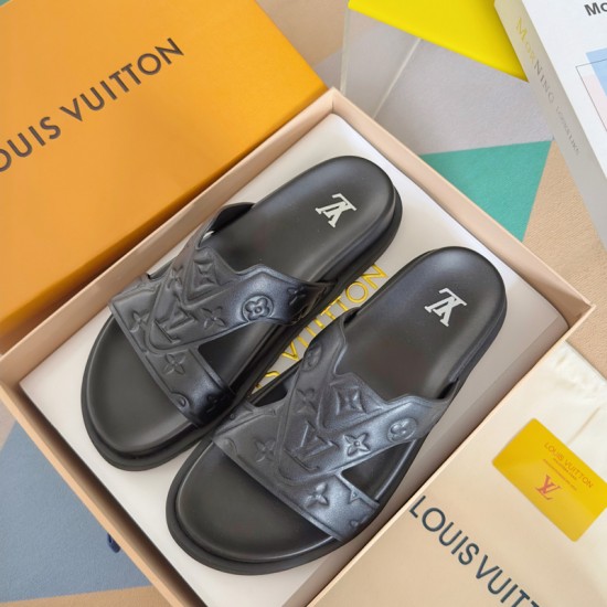 L-CROSSKICK-V SLIDES LLL001