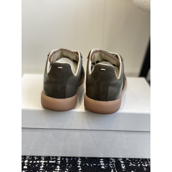 Ma1s0n Marg*e1a Sneakers MM042