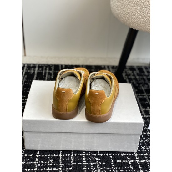 Ma1s0n Marg*e1a Sneakers MM040