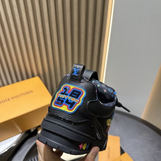 L0uis V*1t*on Sneaker - LL051