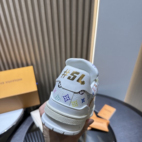 L0uis V*1t*on Sneaker LL046