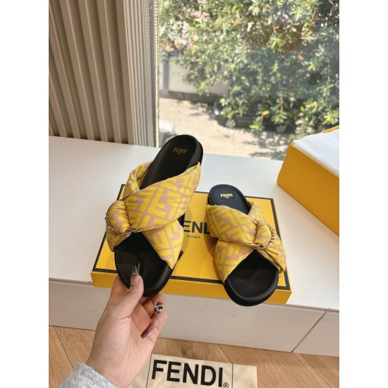 F**di Slides FD002