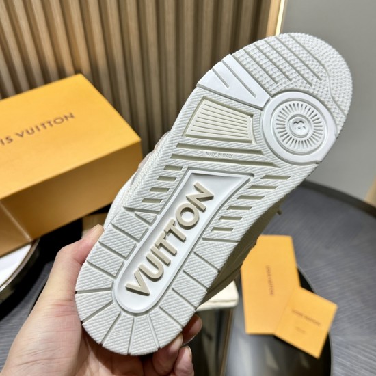 L0uis V*1t*on Sneaker - LL049