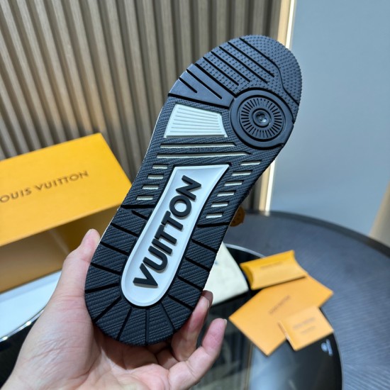 L0uis V*1t*on Sneaker LL041