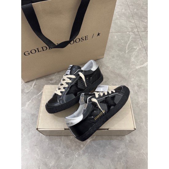 GOLDEN GOOSE SNEAKERS GO030