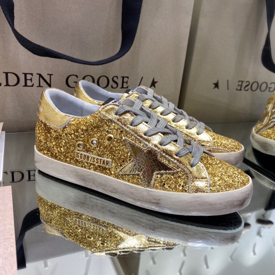GOLDEN GOOSE SNEAKERS GO029