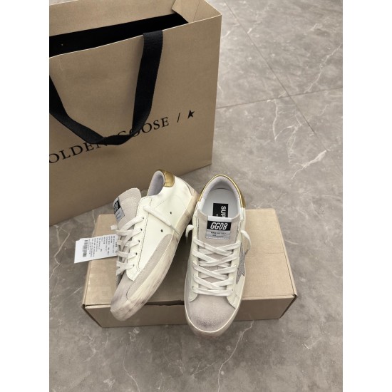 GOLDEN GOOSE SNEAKERS GO019