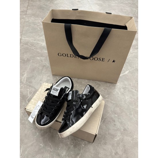 GOLDEN GOOSE SNEAKERS GO018