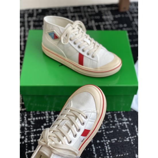 B0T*EGA VENE*A SNEAKERS BV033