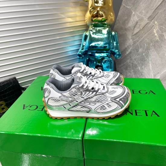 B0T*EGA VENE*A SNEAKERS BV030