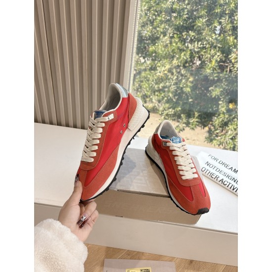 GOLDEN GOOSE SNEAKERS GO012