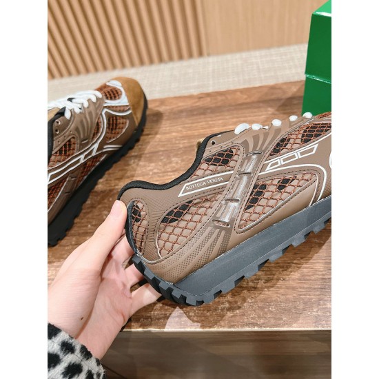 B0T*EGA VENE*A SNEAKERS BV029