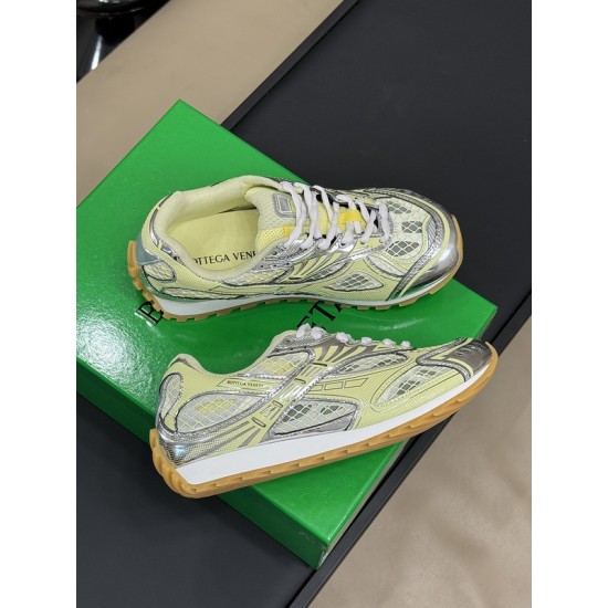 B0T*EGA VENE*A SNEAKERS BV026