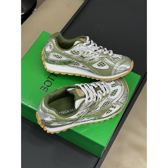 B0T*EGA VENE*A SNEAKERS BV024