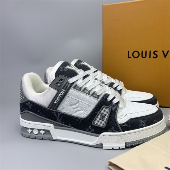 L0uis V*1t*on Sneaker LL033