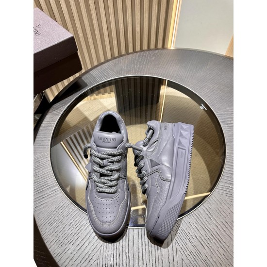 Va1e*ntin0 SNEAKERS VSD030