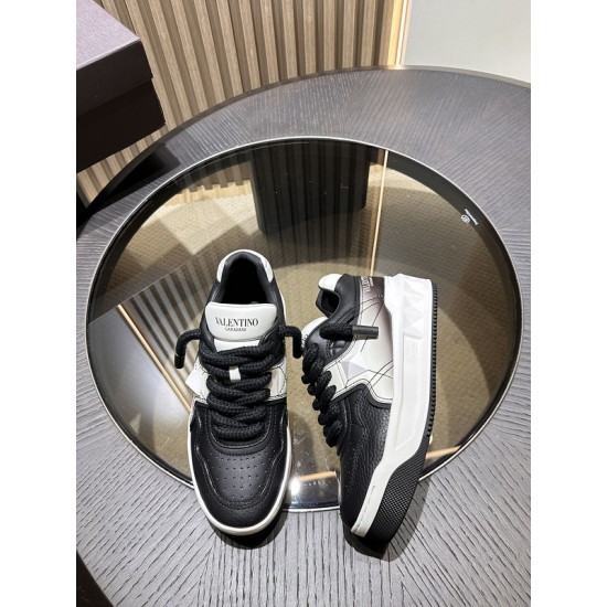 Va1e*ntin0 SNEAKERS VSD027