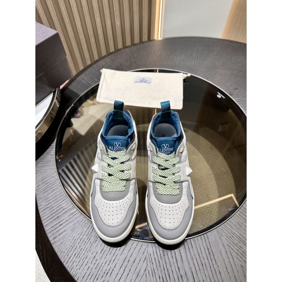 Va1e*ntin0 SNEAKERS VSD024