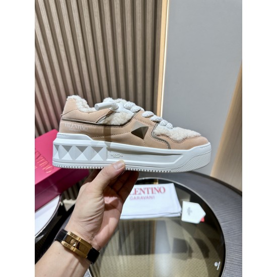 Va1e*ntin0 SNEAKERS VSD018