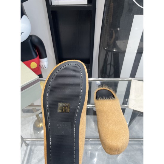 MARNI SLIDES MA019