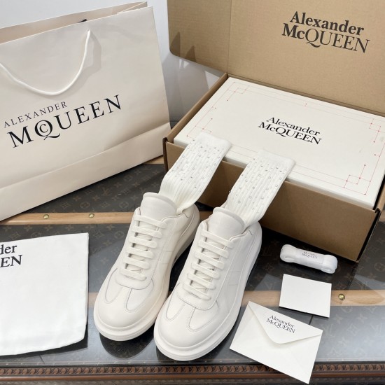 Mcqv*en sneakers - MC046