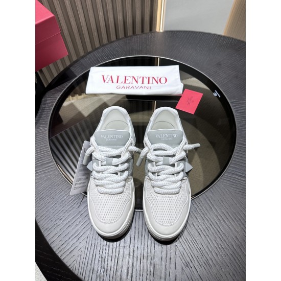 Va1e*ntin0 SNEAKERS VSD013