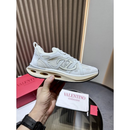 Va1e*ntin0 SNEAKERS VSD008