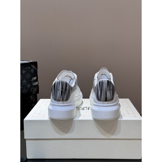 Mcqv*en sneakers - MC040