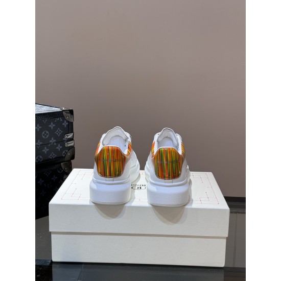 Mcqv*en sneakers - MC039