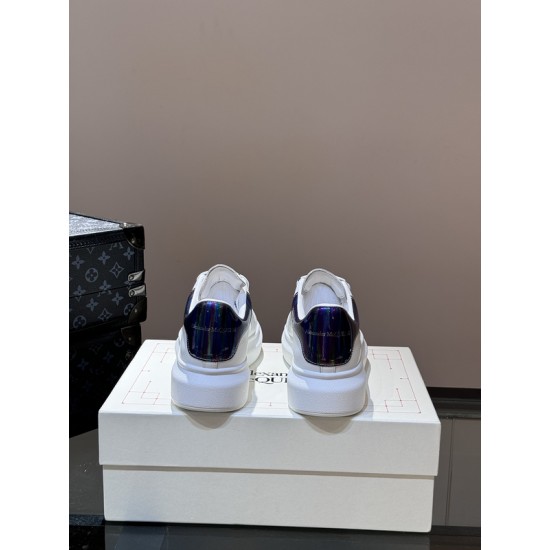 Mcqv*en sneakers - MC038