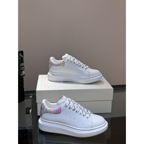 Mcqv*en sneakers - MC036