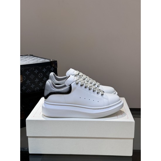 Mcqv*en sneakers - MC033