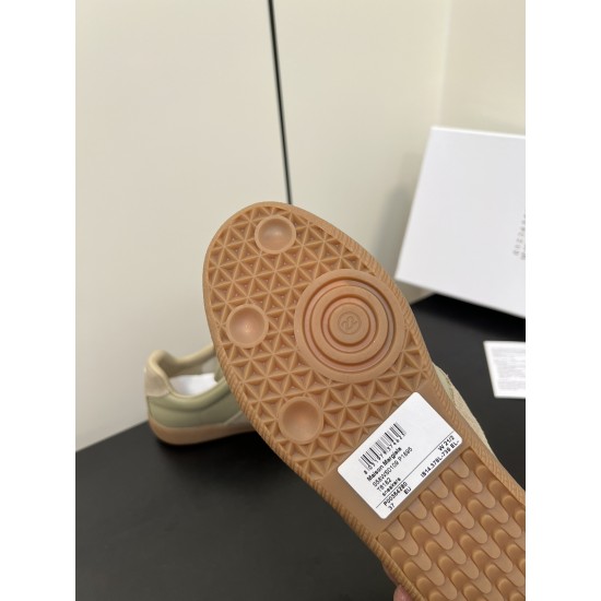 Ma1s0n Marg*e1a Sneakers MM018