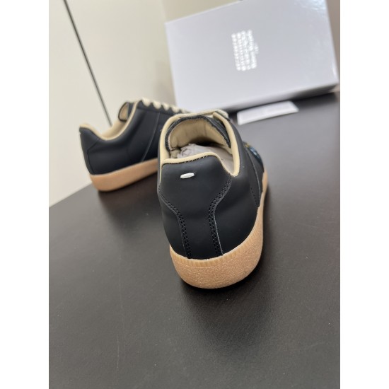 Ma1s0n Marg*e1a Sneakers MM012