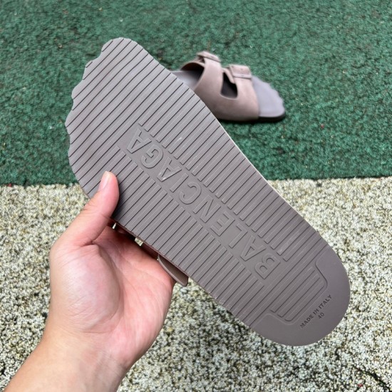 Ba1en*iaga Slippers BBS-021