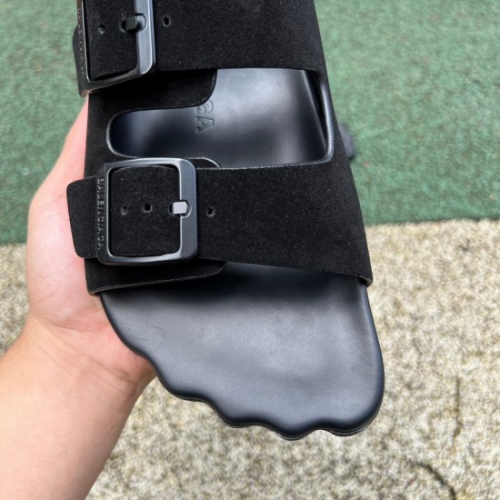 Ba1en*iaga Slippers BBS-018