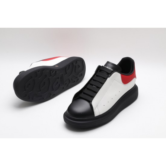 Mcqv*en sneakers - MC004