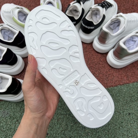 Mcqv*en sneakers - MC023