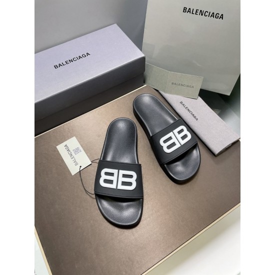 Ba1en*iaga Slippers BBS-007