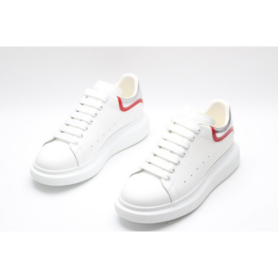 Mcqv*en sneakers - MC002