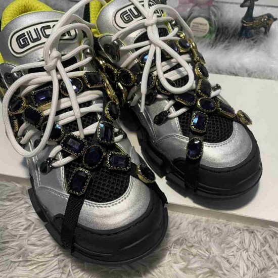 Gv*c1 SNEAKERS