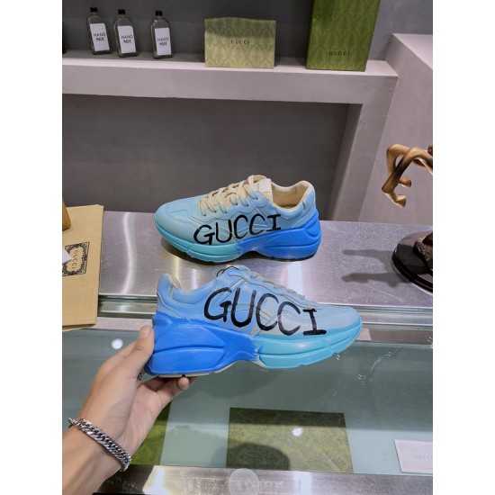 Gv*c1 SNEAKERS